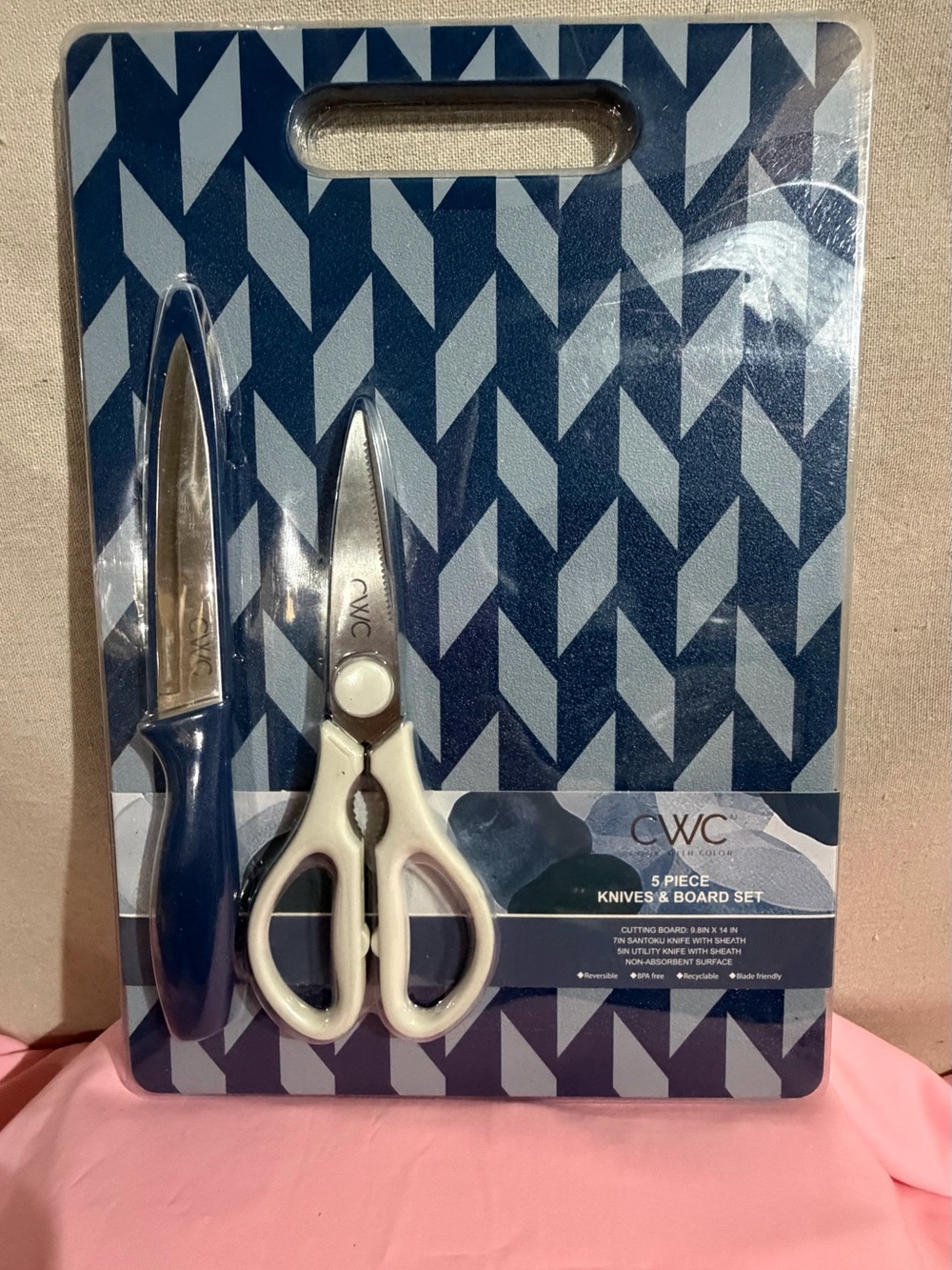 Blue & White 5-Piece Knives & Board Set — Home Office Shipping Supplies